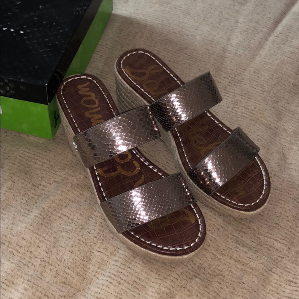 Sam Edelman Wedge - Picture 2 of 5